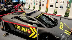 Pameran ini diselenggarakan untuk menyambut Hari Bayangkara ke 68, Mal Kelapa Gading, Jakarta, Selasa (24/6/2014) (Liputan6.com/Faizal Fanani)