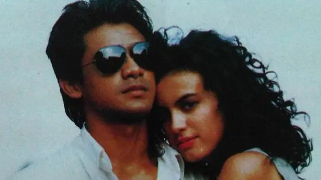 [Bintang] Dulu dan Kini: Dahulu Seperti Bintang Telenovela, Sekarang Dandanan Sophia Latjuba Makin Sensual