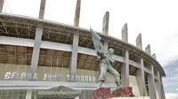 Stadion Gelora Joko Samudro,  Gresik. (Bola.com/Nicklas Hanoatubun)