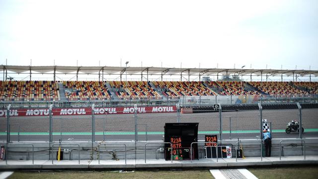 Pantauan WSBK 2022 Hari ke-2, Sepi Penonton dan Kursi Tribun Kosong (Arief A/Liputan6.com)