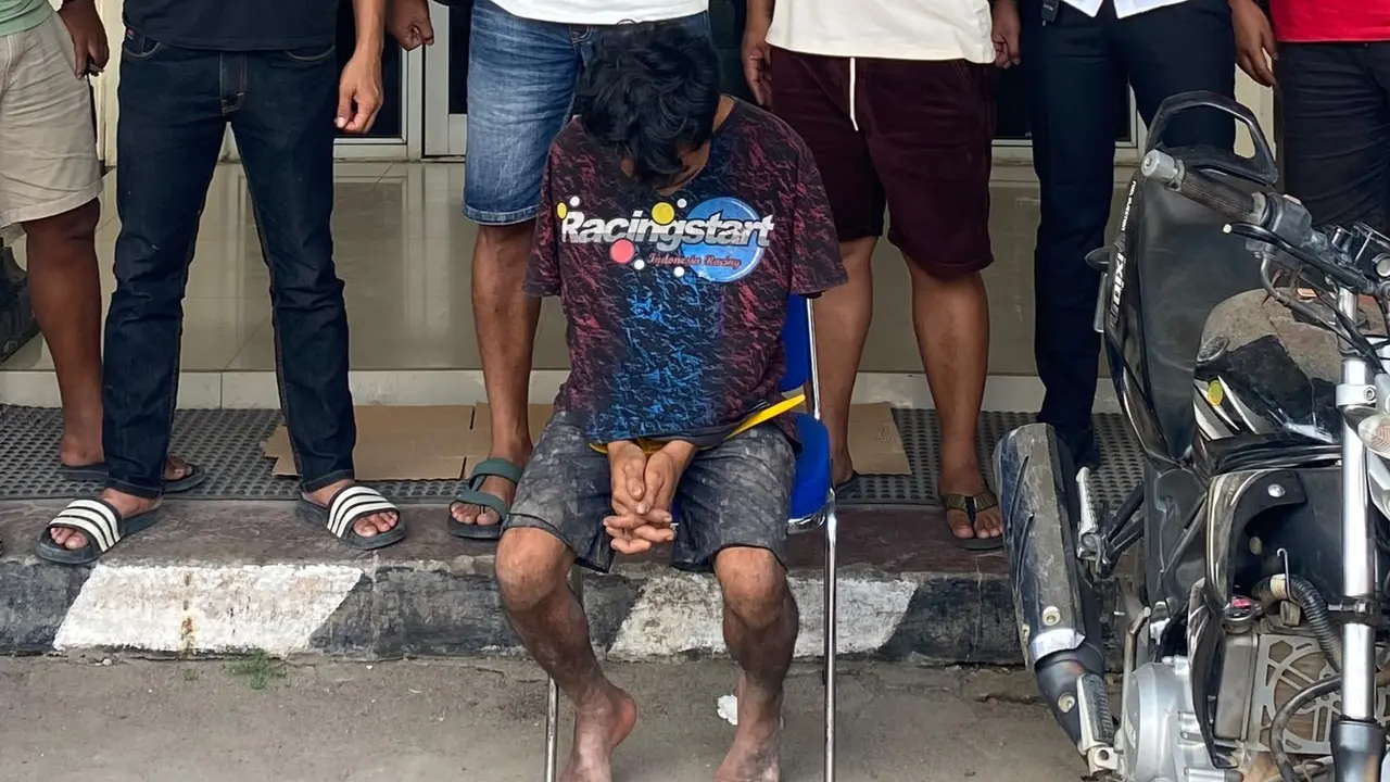 Kadek Puja Yana (32) ditangkap Tim Tekab 308 Polres Tulang Bawang.