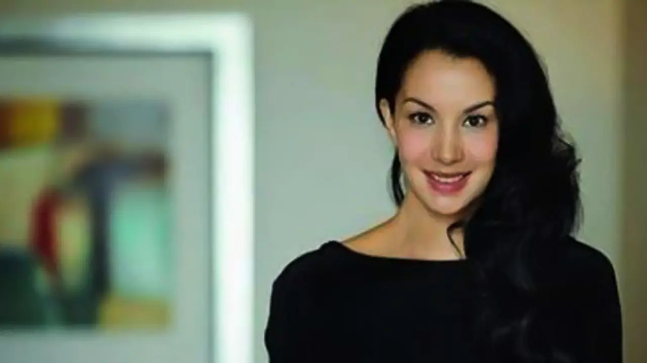 Nadya Hutagalung