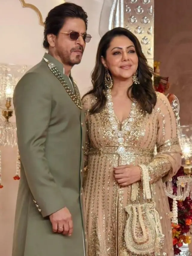 Gaya Tamu Pernikahan Fenomenal Anant Ambani dan Radhika Merchant