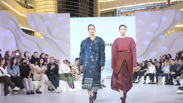 KAART JAGAT, Kreasi Batik dengan Sentuhan Mewah dari 14 Desainer IPMI