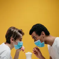 ilustrasi penularan virus Corona | pexels.com/@cottonbro