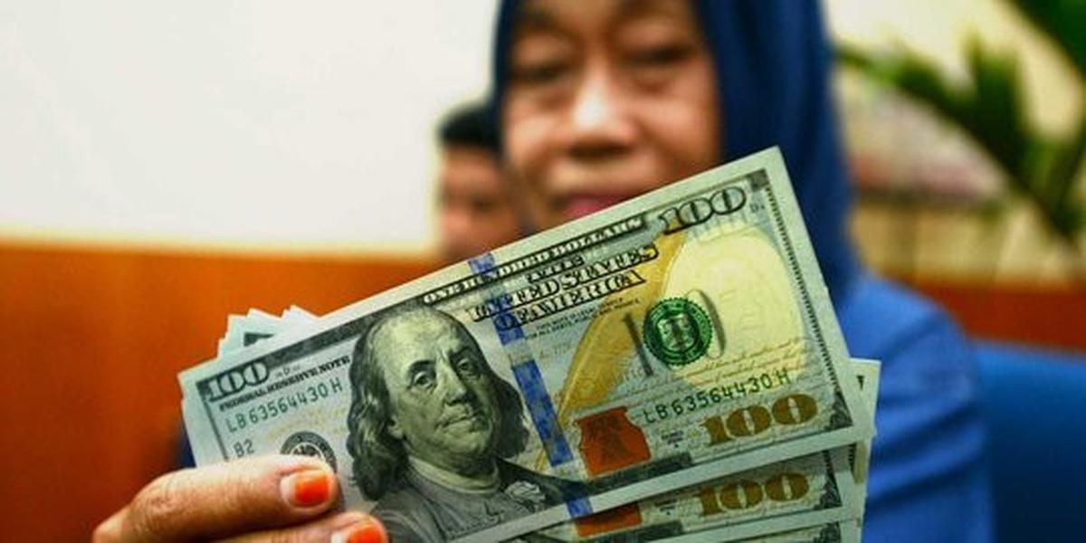 Rupiah melemah