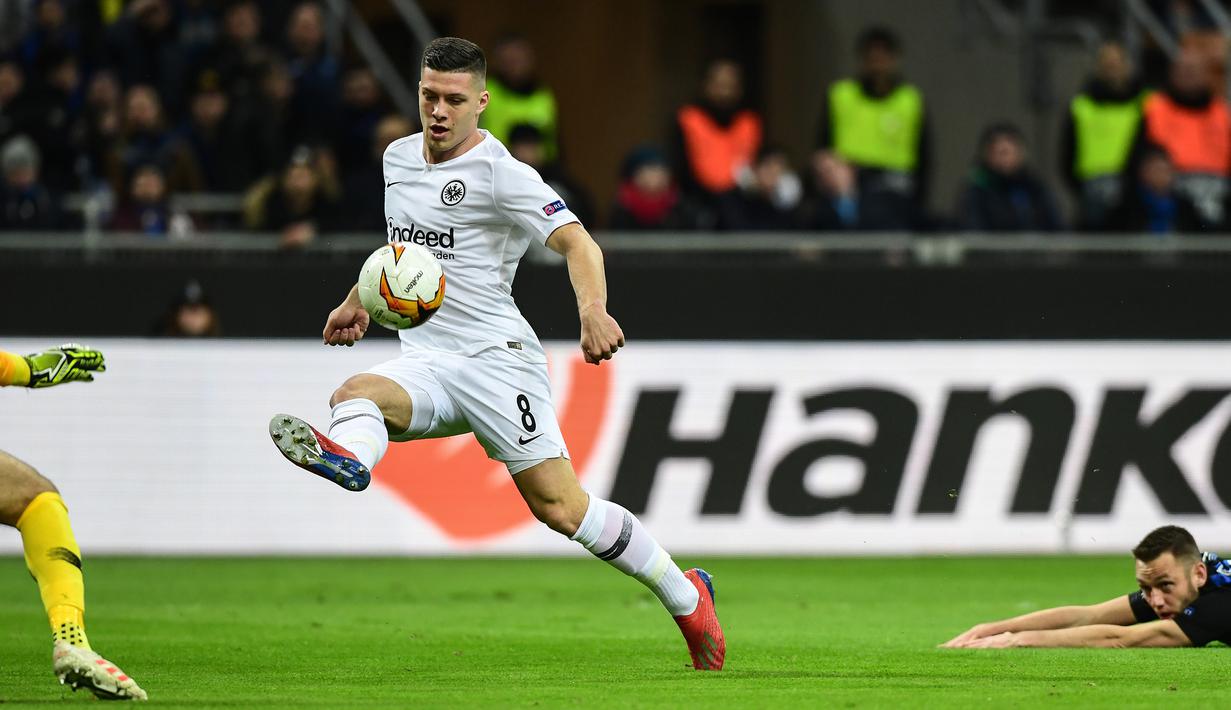 Tercatat, dari 125 tembakan Luka Jovic di dalam kotak penalti, 59 di antaranya tepat sasaran. Sementara, dari luar kotak penalti sebanyak 10 tembakan tepat sasaran dari 39 percobaan. (AFP/ Miguel Medina).