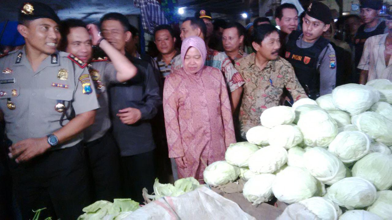 Risma Sidak ke Pasar Keputran Surabaya, Apa Hasilnya?