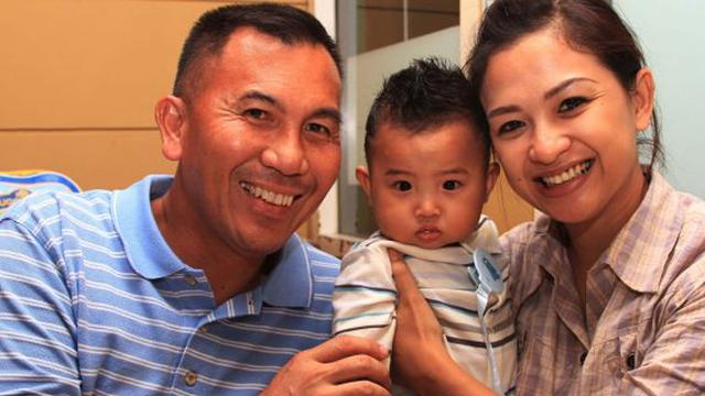 Cerita Artis-artis Cantik yang Dinikahi Polisi - Viral 