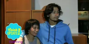 Revaldo dan istrinya, Indah Puspita Sari punya cara unik untuk menyelesaikan masalah yang ada di hubungan rumah tangganya.