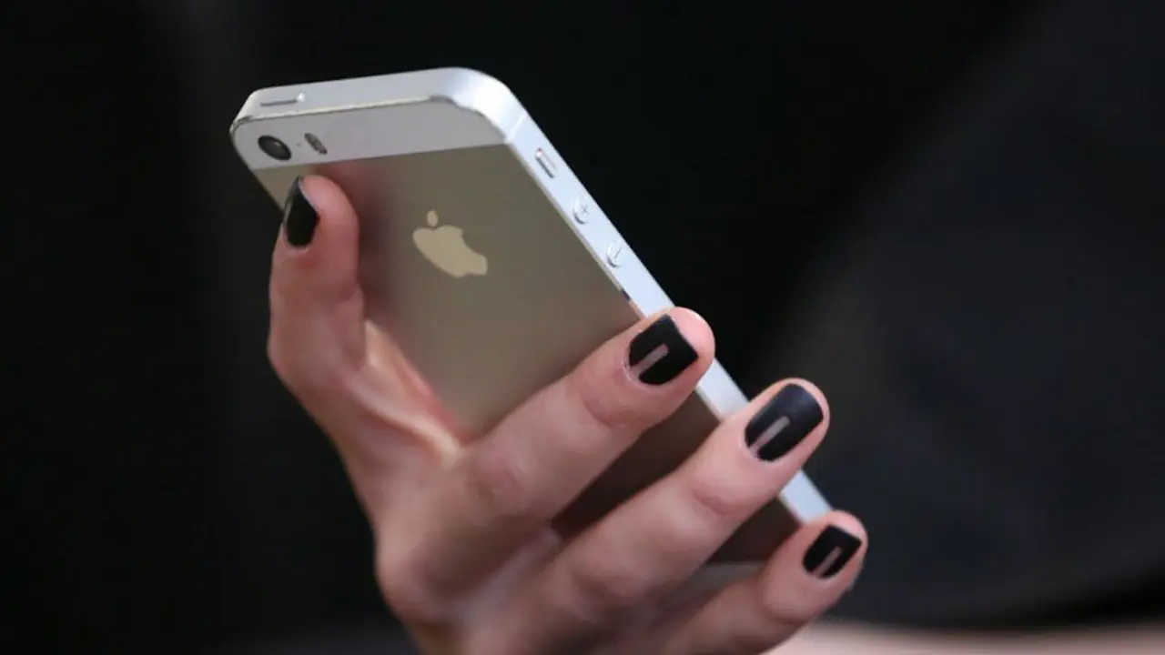 16 Perjuangan yang Hanya Dirasakan oleh Pengguna iPhone