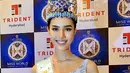 Dilansir dari Bangkok Post, perempuan 22 tahun ini mencatat sejarah sebagai wakil Thailand pertama yang berhasil meraih gelar Miss World, mengungguli 108 finalis dari berbagai negara. [Foto: Instagram/ @suchaaata]
