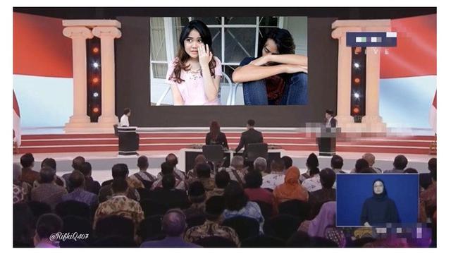 Editan Foto Layar Debat Capres