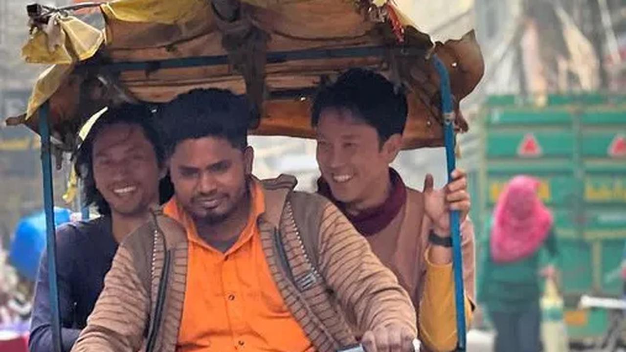 Setelah Pakistan dan Tibet, Intip Potret Keseruan Denny Sumargo saat di India untuk Syuting Film Terbaru