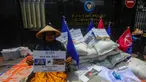 Masyarakat dari Koalisi Rakyat untuk Keadilan Perikanan (KIARA) berunjuk rasa di Kementerian Kelautan dan Perikanan (KKP), Jakarta Pusat, Kamis, (10/10/2024). (merdeka.com/Arie Basuki)