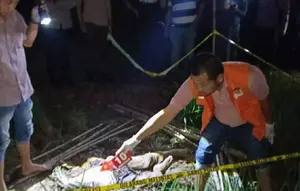 Warga Temukan Mr X di Sawah Karawang