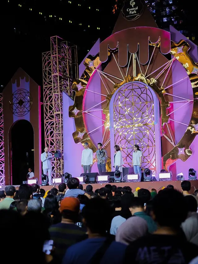 Meriahnya Selebrasi Tahun Baru di Central Park Mall, Mulai dari Ribuan Kembang Api hingga NewJeans Pop Up Store