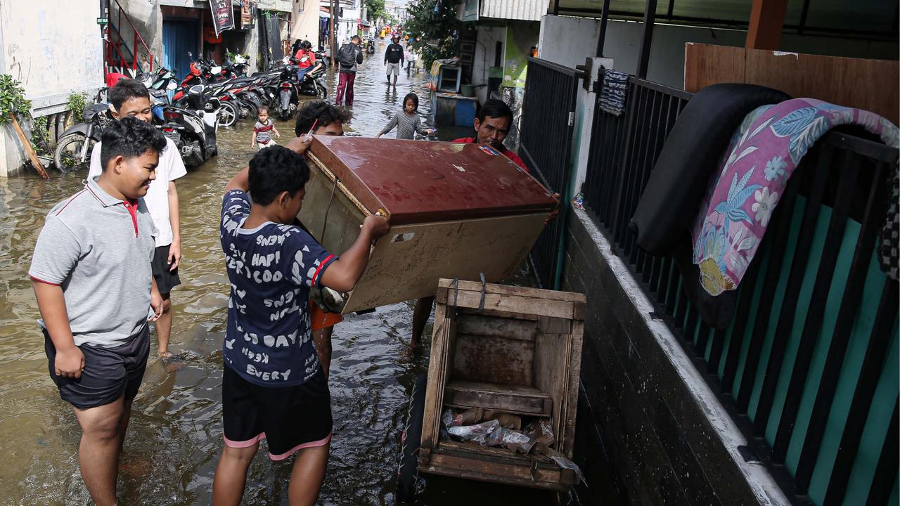 Banjir di Jakarta belum surut