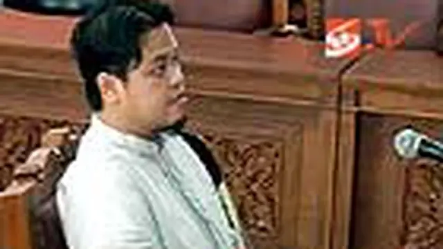 Majelis hakim PN Jaksel memvonis lima tahun penjara Muhammad Jibril terdakwa kasus dugaan tindak terorisme. Muhammad Jibril dinilai menyembunyikan Noordin M. Top dan menggunakan akte palsu dalam membuat paspor. 