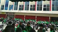 Pengemudi Gojek di Tegal Protes Tarif. (Liputan6.com/Fajar Eko Nugroho)