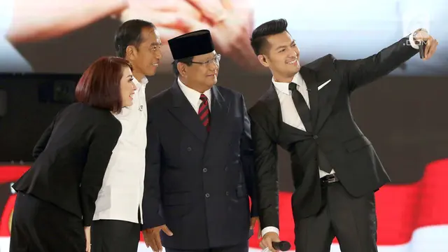 Moment Keakraban Dua Calon Presiden Usai Debat Pilpres 2019