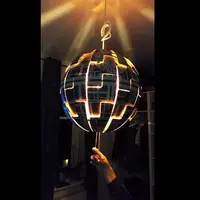Kreatif banget. Pria ini bikin Death Star dari lampu yang dibeli di IKEA. (Via: youtube.com)