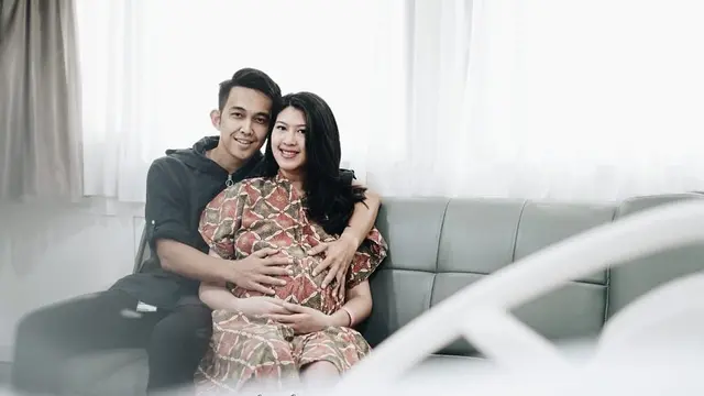 [Fimela] Naga Lyla dan Feby Rizky Andhika