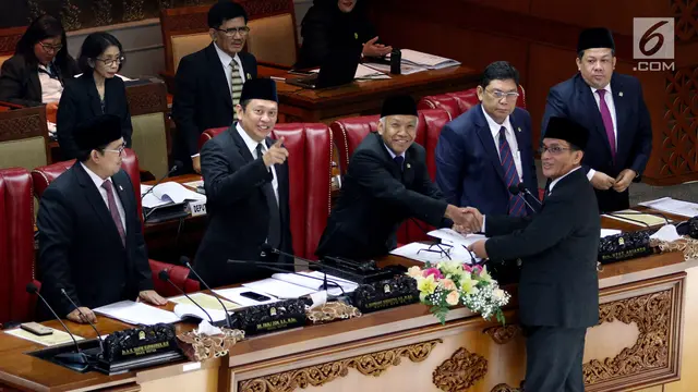 Tok, DPR Resmi Sahkan Revisi UU Terorisme