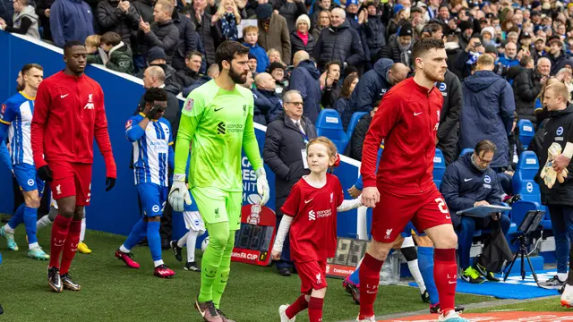 Liverpool tersingkir dari Piala FA 2022/2023 setelah kalah 1-2 dari Brighton & Hove Albion.