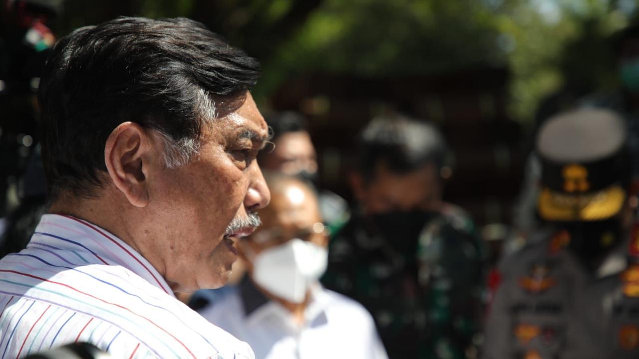 Menteri Koordinator Bidang Kemaritiman dan Investasi Luhut Binsar Pandjaitan melakukan kunjungan ke kawasan Mangrove Tahura dan Garuda Wisnu Kencana. Kunjungan ini untuk melihat persiapan pelaksanaan KTT G20. (Dok Kemenko Marves)