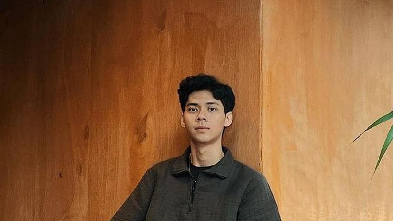 Cara Memilih Sepatu yang Sesuai dengan Celana Jeans Pria, Jangan Salah Pilih!