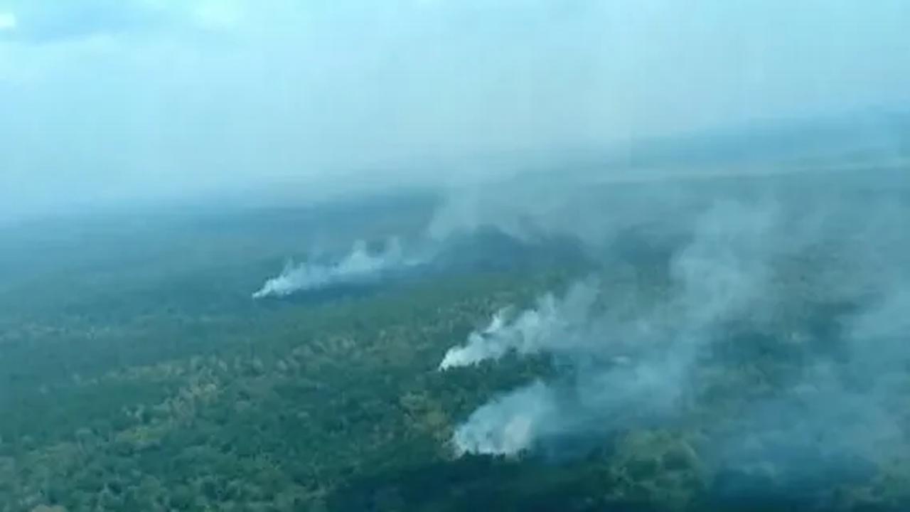 Dampaknya karhutla tidak hanya pada kesehatan, tetapi juga perekonomian dan sendi kehidupan masyarakat, seperti kerusakan lingkungan serta dapat mengganggu stabilitas negara tetangga.