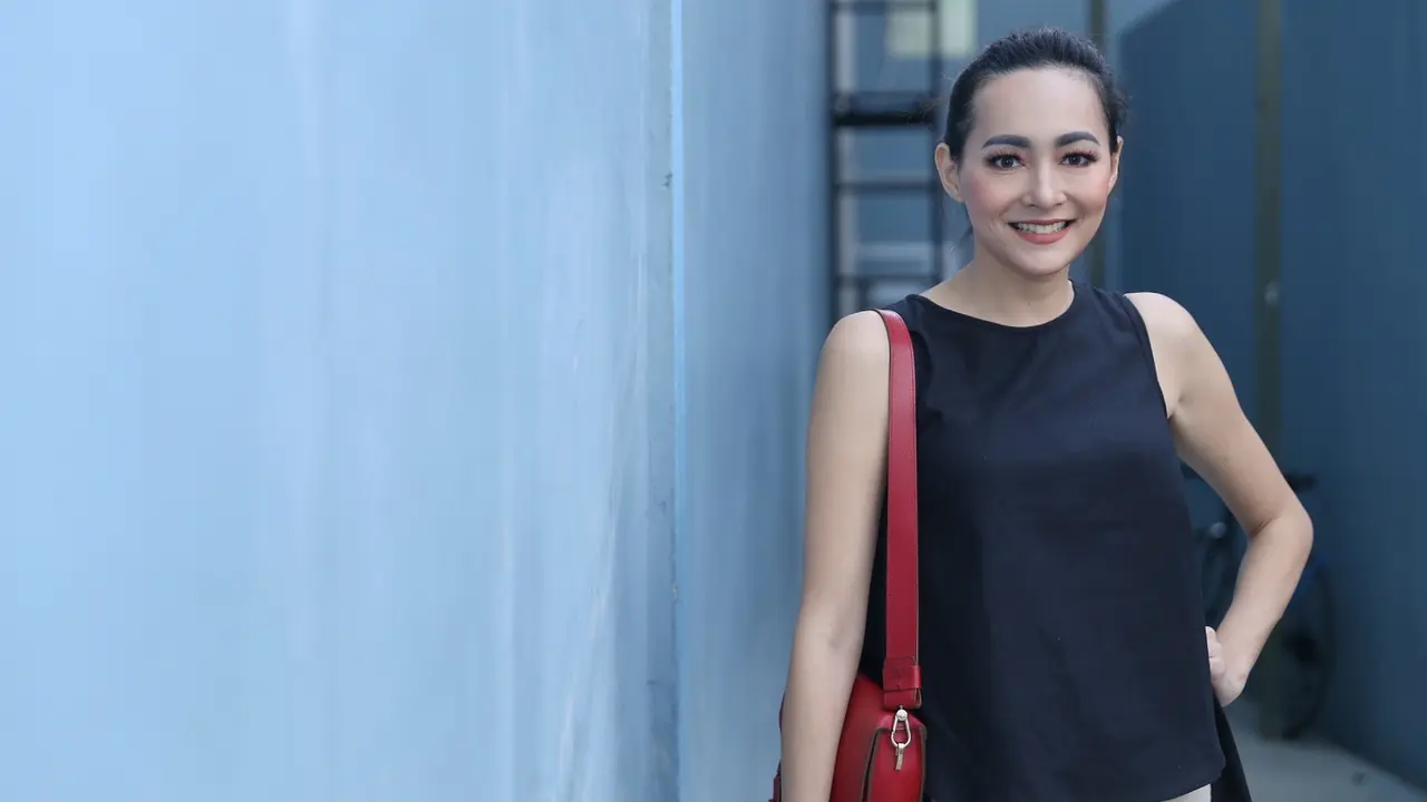 [Bintang] Dewi Rezer