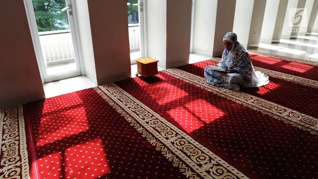 Tadarus Alquran di Masjid