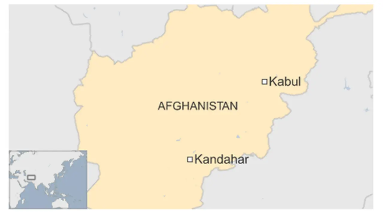 'Drama' Baku Tembak Pecah di Bandara Afghanistan