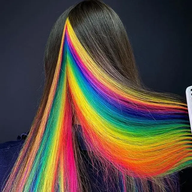 rambut pelangi