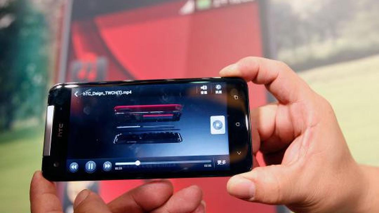 Ponsel pintar HTC Butterfly diluncurkan