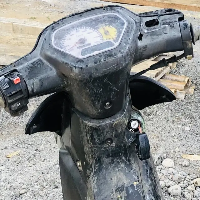 10 Potret Nyeleneh Modifikasi Kunci Kontak Motor, Bikin Maling Bingung