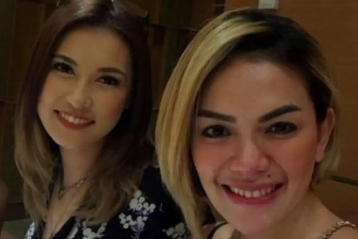 Nikita Mirzani dan Maria Ozawa