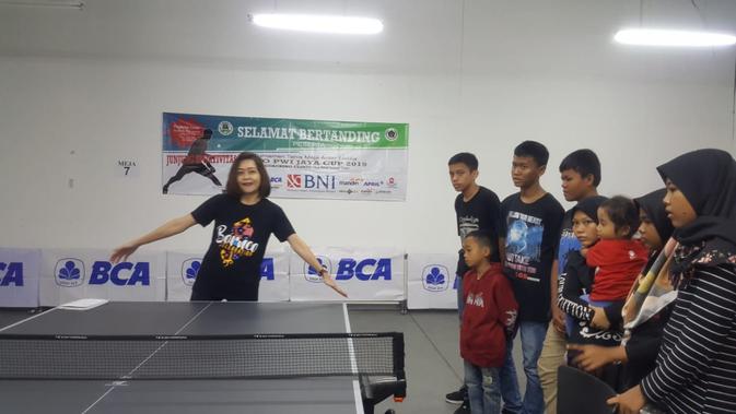 mantan atlet tenis meja indonesia
