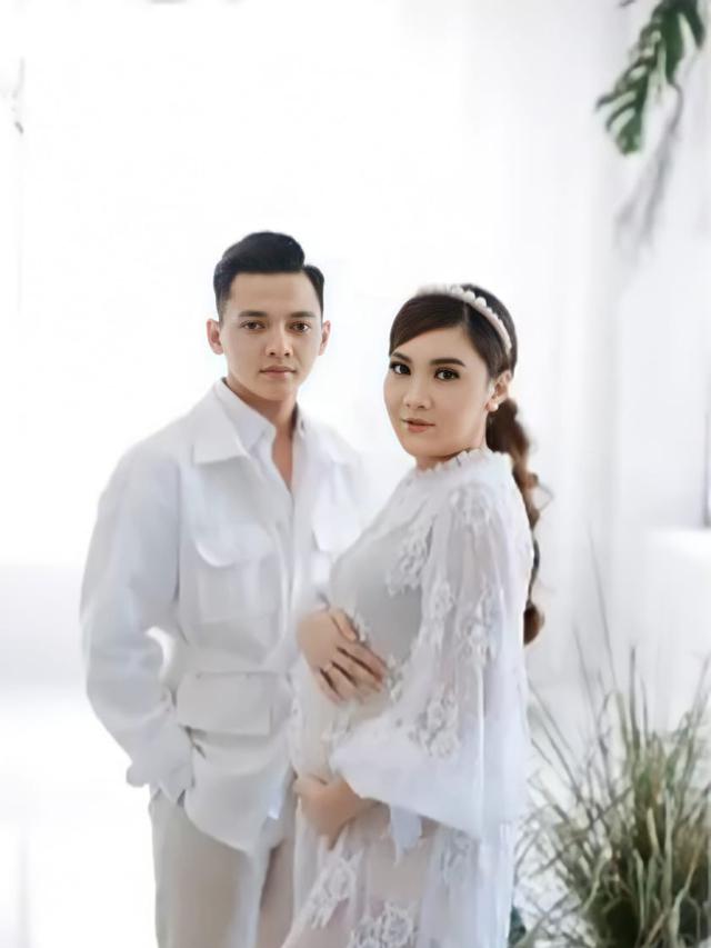 6 Potret Maternity Shoot Nella Kharisma, Romantis Ditemani Dory Harsa