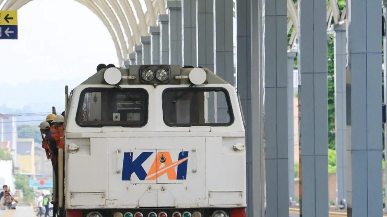 Perlu diketahui, layanan tiket kereta yang satu ini menjadi pilihan favorit banyak orang, sehingga harus membelinya dari jauh-jauh hari.<br>