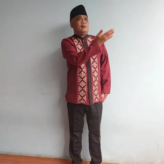 Sapri Pantun. (Foto: Instagram @sapri_pantun)