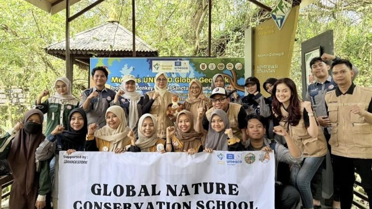 Fakta Unik Bekantan: 250 Pohon Rambai Ditanam SBI-BMSI untuk Habitat di Pulau Curiak