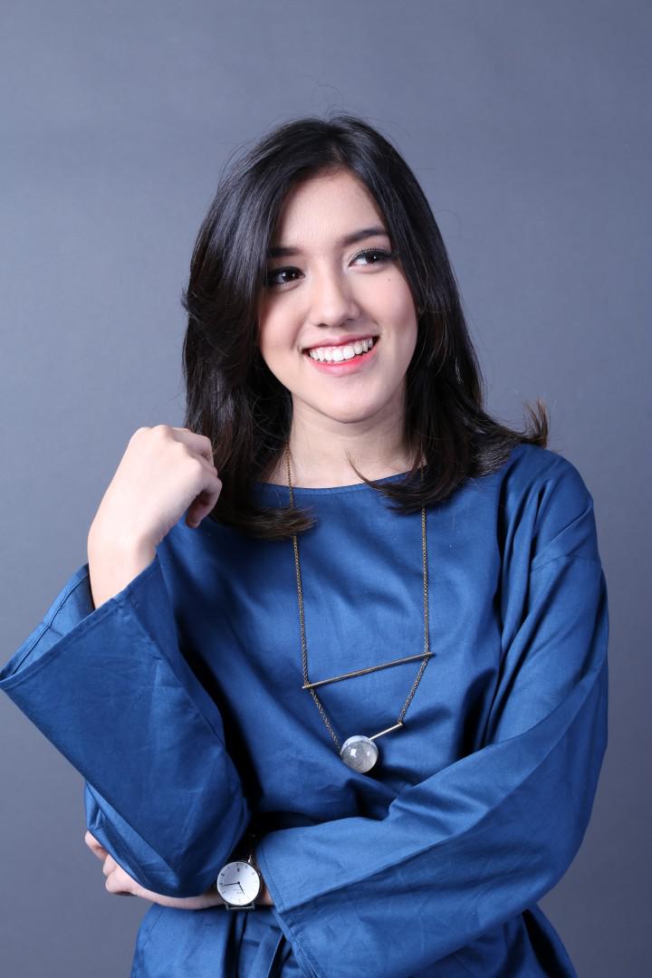 Usai Blink Bubar Ify Alyssa Rilis Single Solo News Entertainment Fimela Com