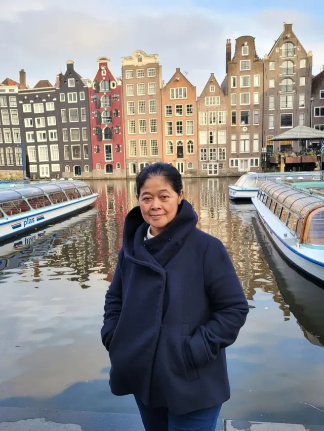 Gracia Indri ajak sang ibu keliling Amsterdam