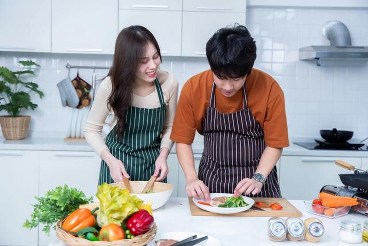 Cara Masak Cepat untuk Pekerja Sibuk, Menu 10 Menit yang Tetap Enak dan Sehat