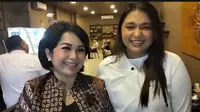 Joy Tobing dan Anjelia DOM Nikmati Suasana Hangat di Tempat Nongkrong Kawasan Kemang Jakarta