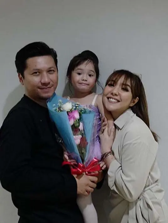 (Instagram/gisel_la)