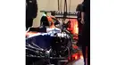 Mobil F1 Manor Racing Team 05 (MRT05) yang akan dipakai Rio Haryanto pada balapan F1 musim 2016. (Bola.com/Rio Haryanto Media)